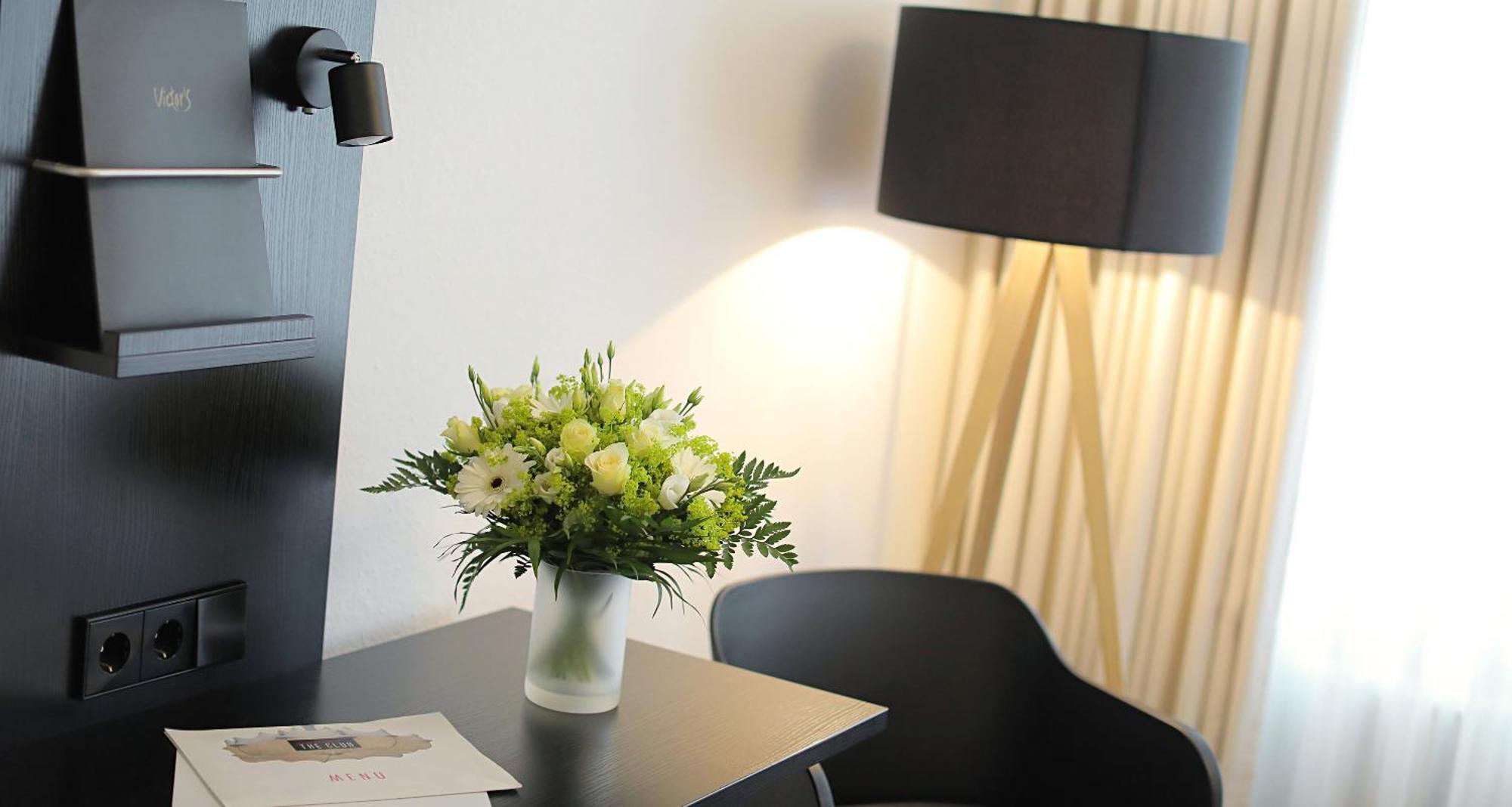 Victor'S Residenz-Hotel Muenchen Unterschleissheim Room photo